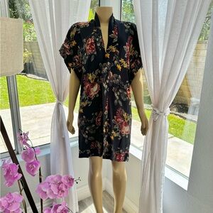The Maven Store Black Floral Shift Shirt Dress Size S Small Short Sleeve